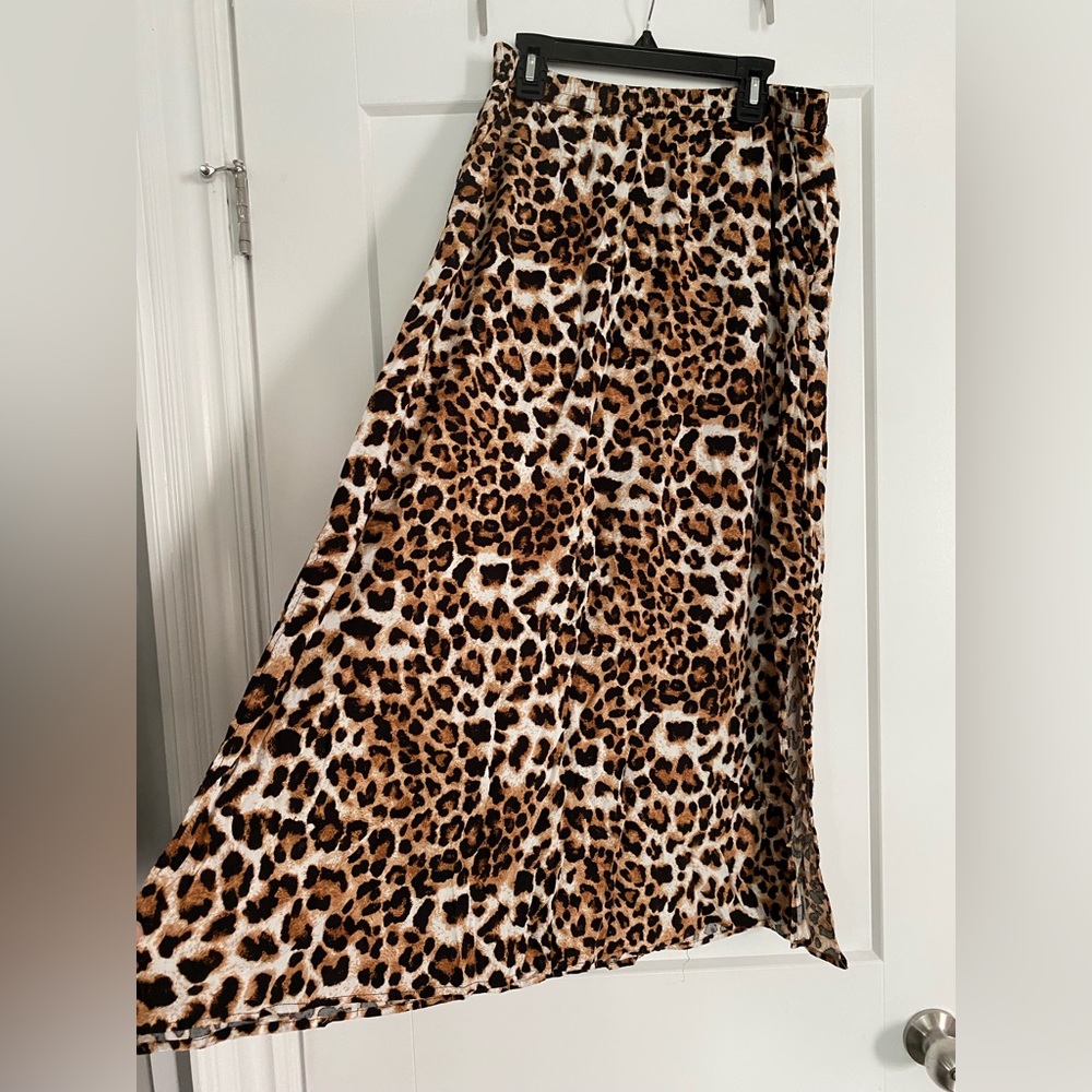 Vero Moda Womens Long Cheetah Elastic Skirt Size M